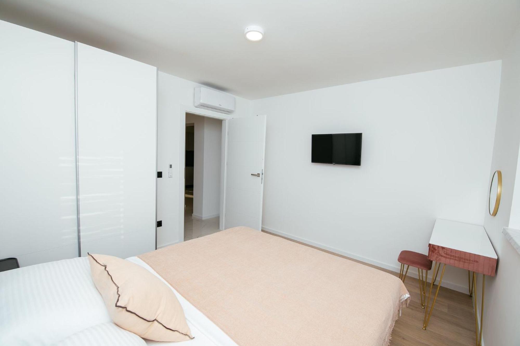 Didixi Apartments Pakoštane Extérieur photo