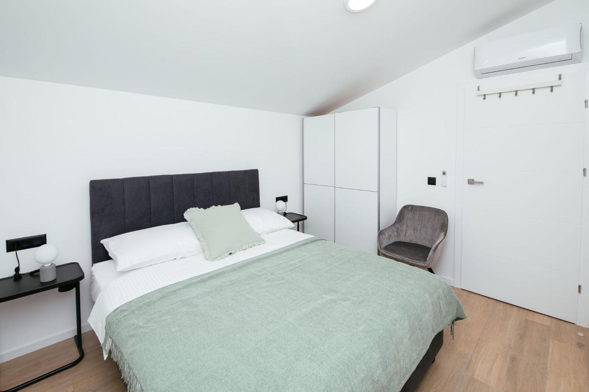 Didixi Apartments Pakoštane Extérieur photo